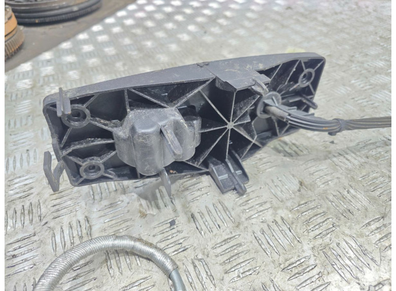 Трос кулисы КПП к Audi A4, 2021г.