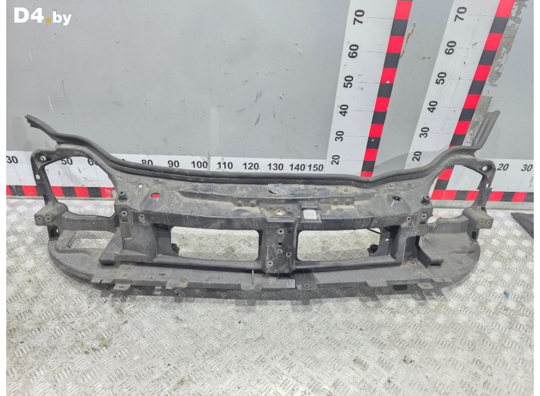 Передняя панель крепления облицовки (телевизор) к Opel Vivaro undefined г.