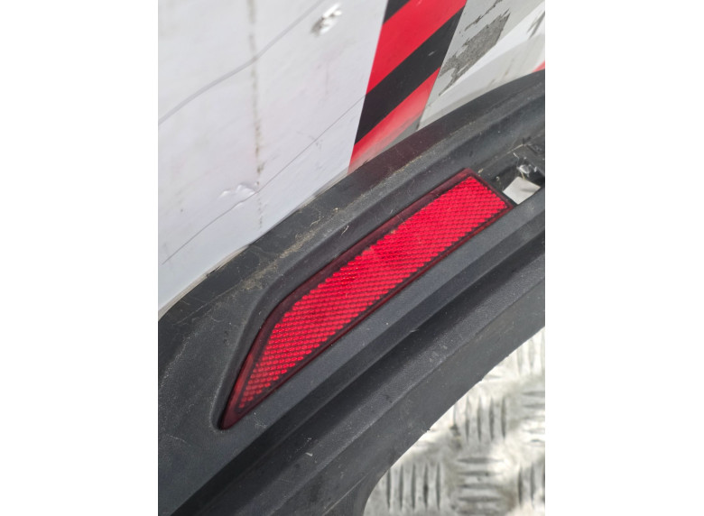 Катафот к Audi A4, 2021г.