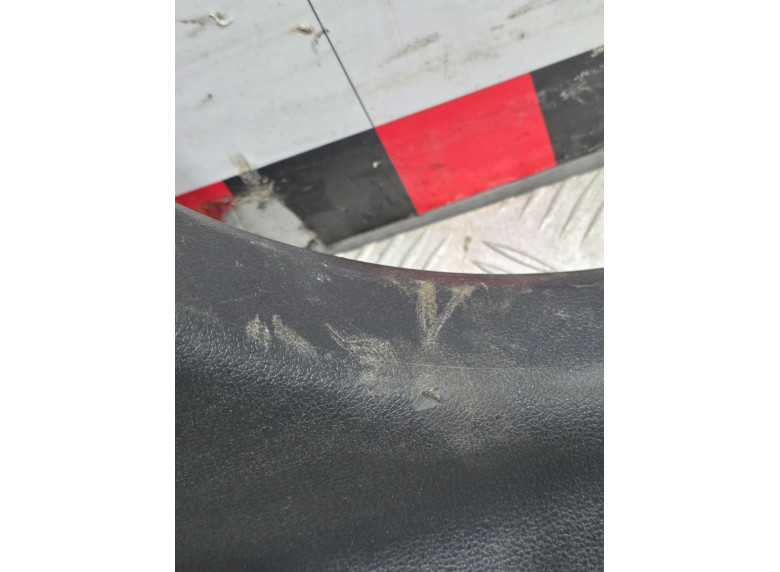 Обшивка стойки центральной левой к Audi A4, 2021г.