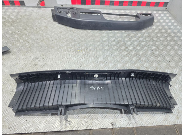 Обшивка багажника к Audi A4, 2021г.