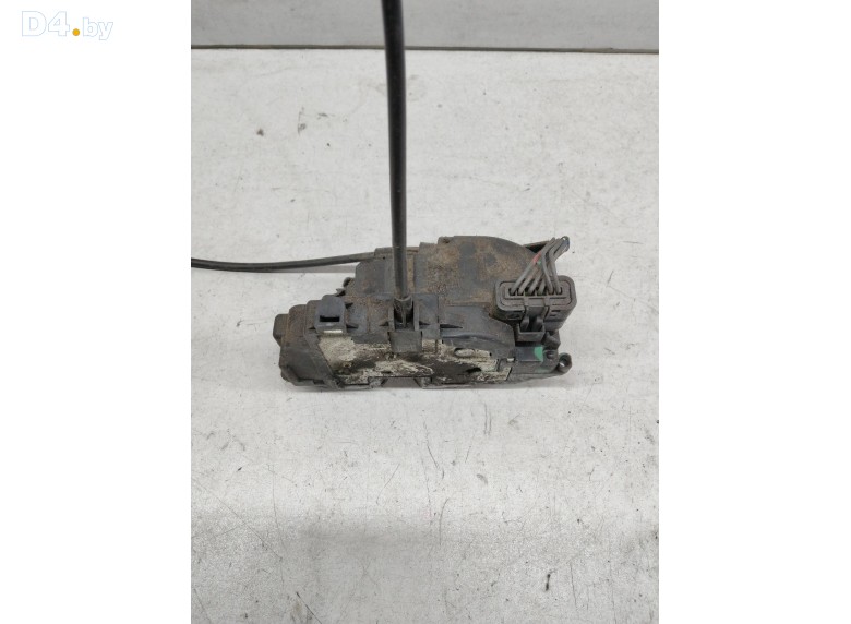 Замок двери задней левой к Renault Scenic undefined г.