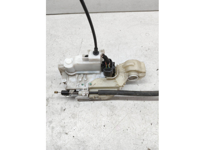 Замок двери передней левой к Alfa Romeo 159, 2007г.