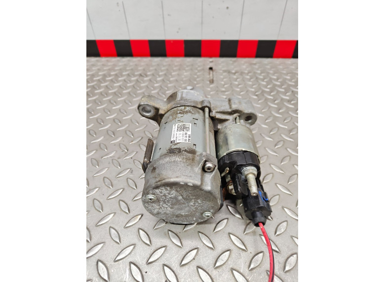 Стартер к Audi A4, 2020г.