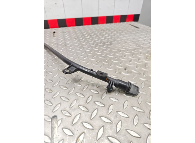 Трубка масляного щупа к Audi A4, 2020г.