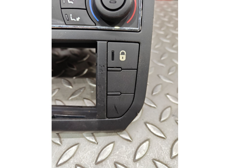 Кнопка центрального замка к Citroen C5, 2009г.