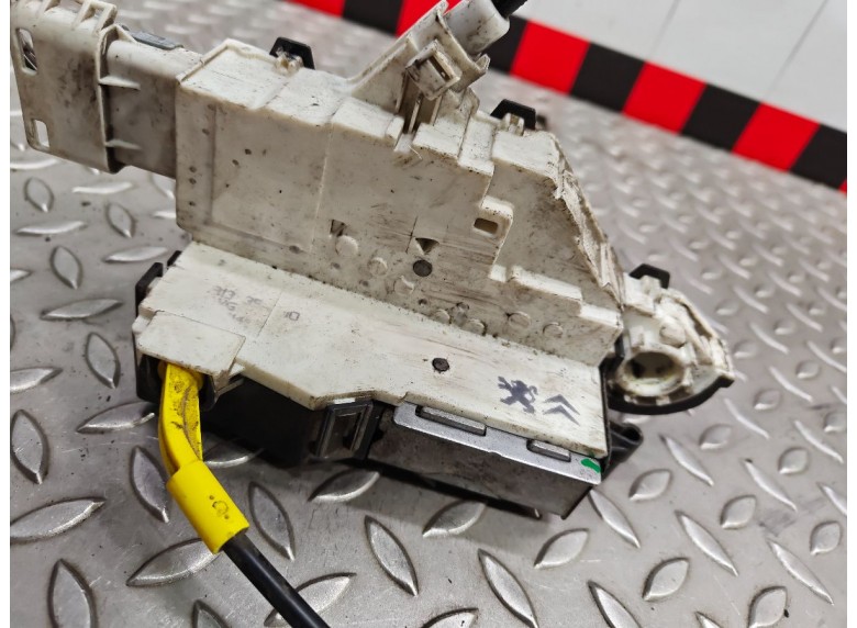 Замок двери передней левой к Замок двери передней левой к Peugeot Expert undefined г. Expert