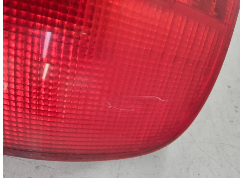 Фонарь задний правый к Audi A4, 2002г.