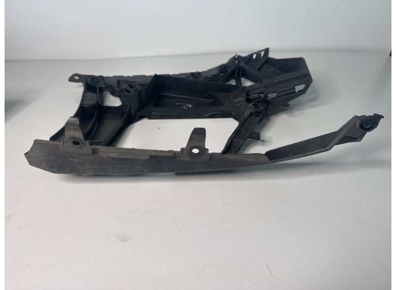 Кронштейн крепления бампера заднего к BMW 3 G20/G21, 2018г.