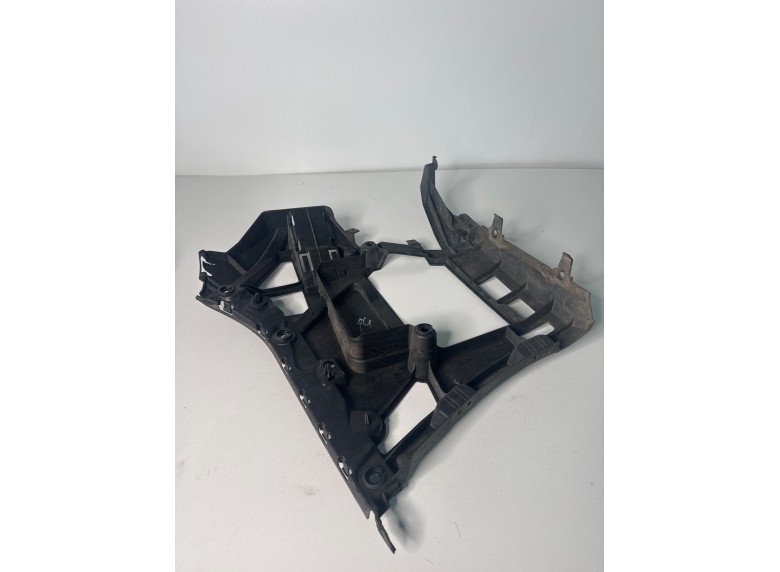 Кронштейн крепления бампера заднего к BMW 3 G20/G21, 2018г.