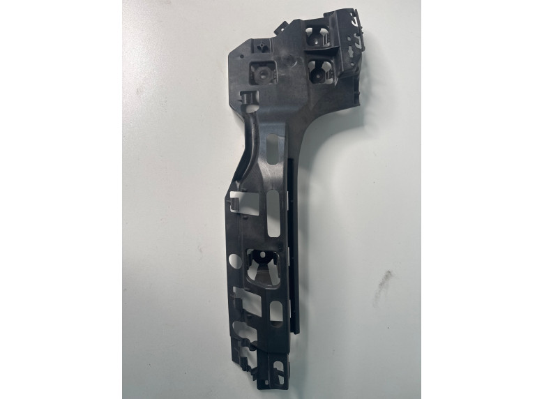 Кронштейн крепления бампера заднего к BMW 3 G20/G21, 2018г.