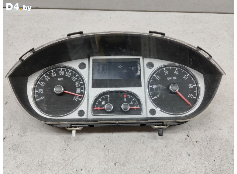 Щиток приборов (приборная панель) к Lancia Musa undefined г.
