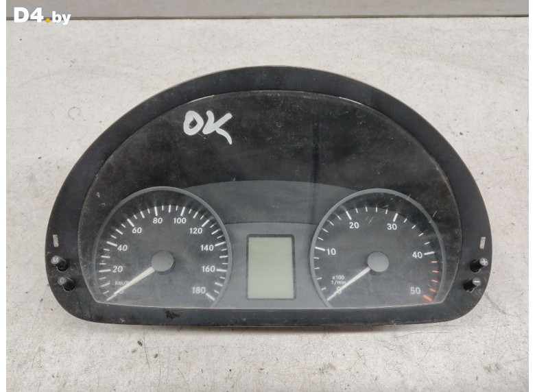 Щиток приборов (приборная панель) к Mercedes Sprinter undefined г.