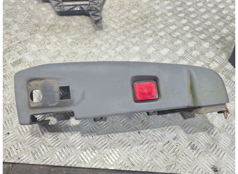 Клык бампера задний правый к Peugeot Boxer