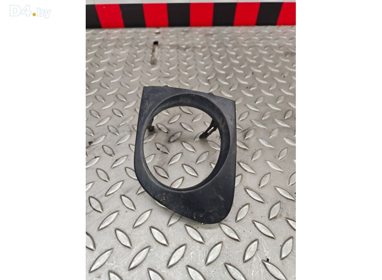 Рамка фары противотуманной левой к Audi A4 undefined г.