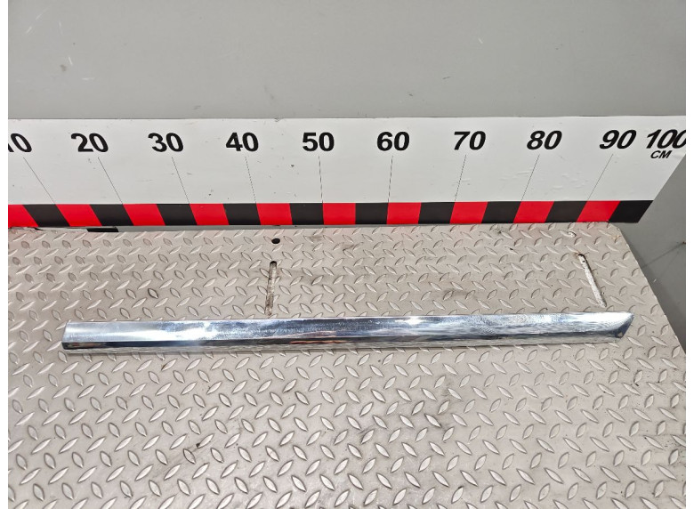 Молдинг двери задней левой к Citroen C5, 2010г.