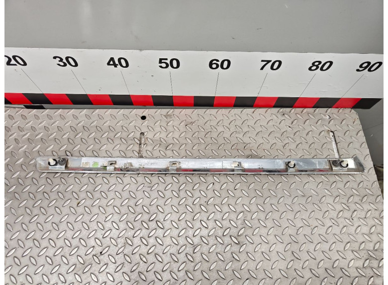 Молдинг двери задней левой к Citroen C5, 2010г.