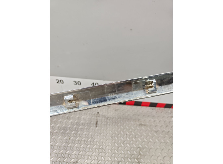 Молдинг двери задней левой к Citroen C5, 2010г.