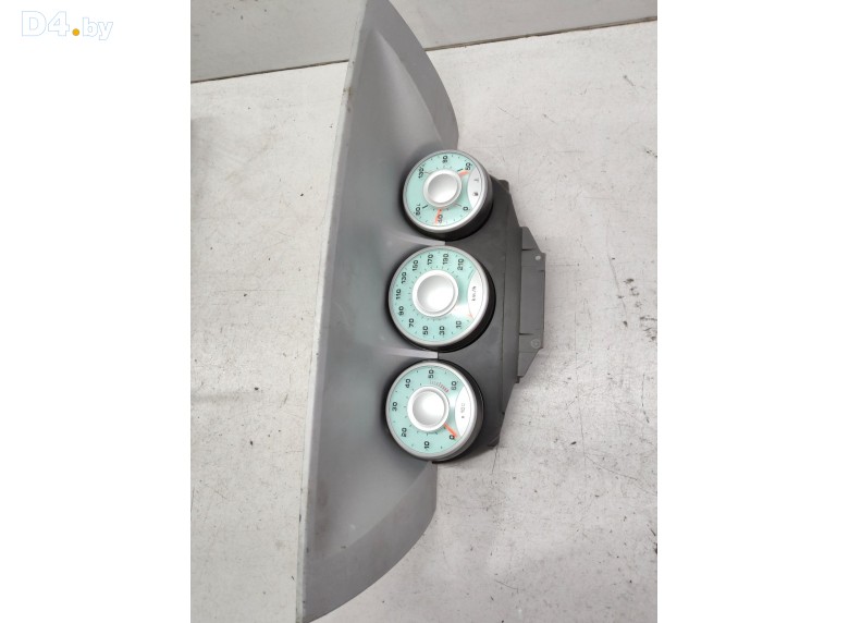 Щиток приборов (приборная панель) к Citroen C8 undefined г.