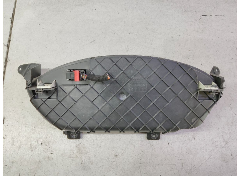 Щиток приборов (приборная панель) к Iveco Daily, 2010г.