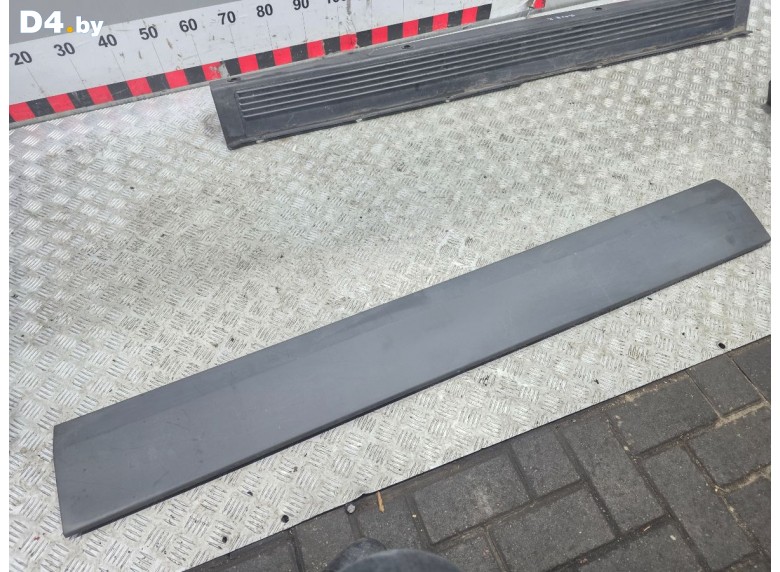 Молдинг крыла заднего левого к Mercedes Sprinter undefined г.