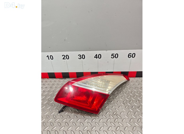 Фонарь крышки багажника правый к Renault Megane undefined г.