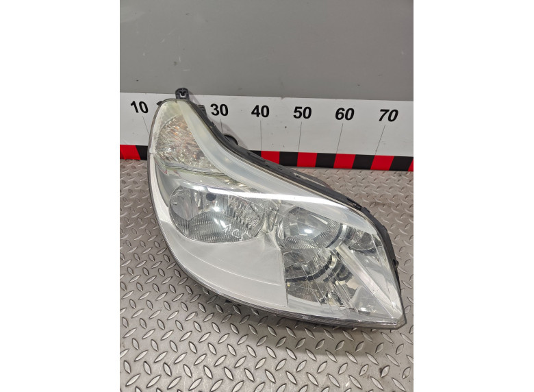 Фара правая к Citroen C5, 2005г.