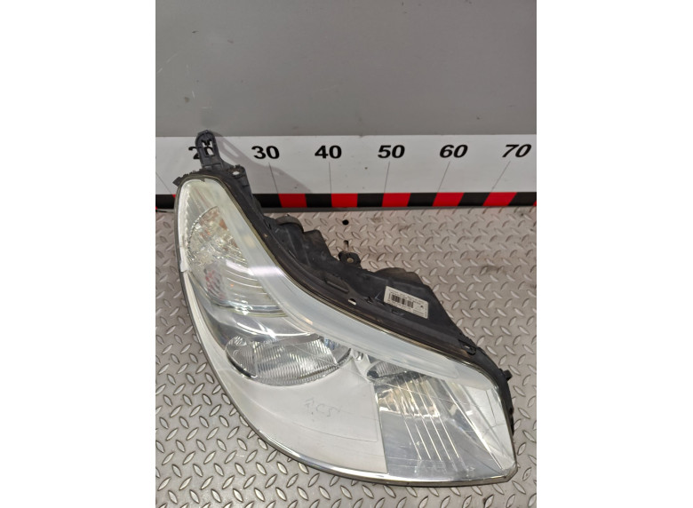 Фара правая к Citroen C5, 2005г.