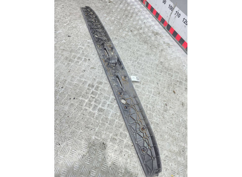 Пластик багажника к Mercedes Sprinter, 2008г.