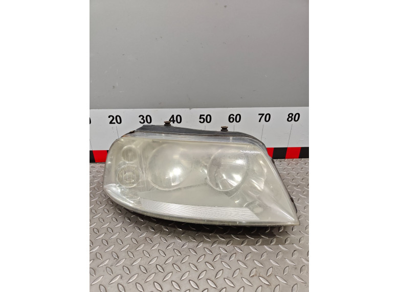Фара правая к Volkswagen Sharan, 2003г.