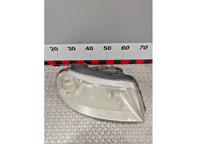 Фара правая к Volkswagen Sharan, 2003г.