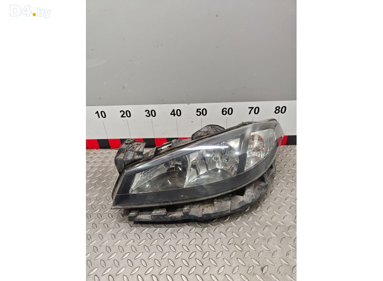 Фара левая к Renault Laguna undefined г.