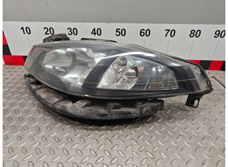 Фара левая к Renault Laguna, 2006г.