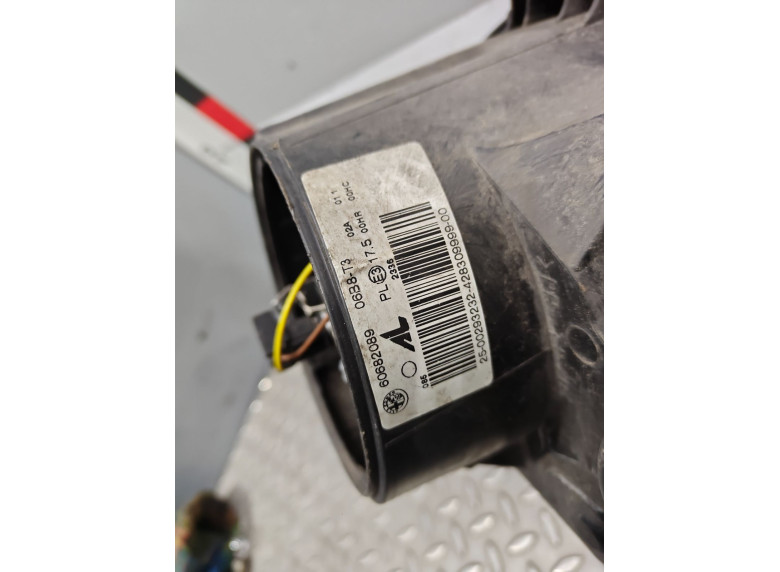 Фара левая к Alfa Romeo 159, 2007г.