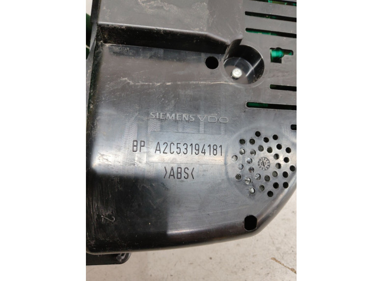 Щиток приборов (приборная панель) к Volkswagen Passat, 2009г.