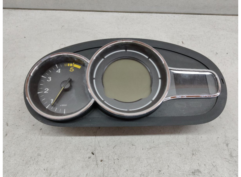 Щиток приборов (приборная панель) к Renault Megane, 2009г.