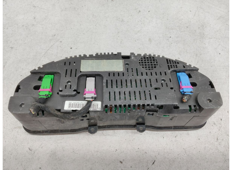 Щиток приборов (приборная панель) к Audi A6, 2002г.