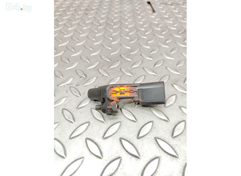 Датчик коленвала к Volkswagen Passat undefined г.