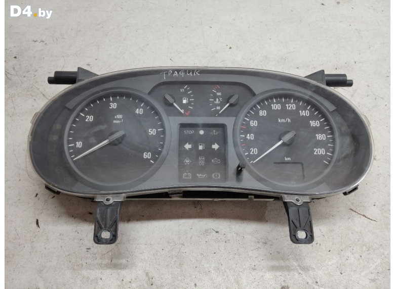 Щиток приборов (приборная панель) к Renault Trafic undefined г.