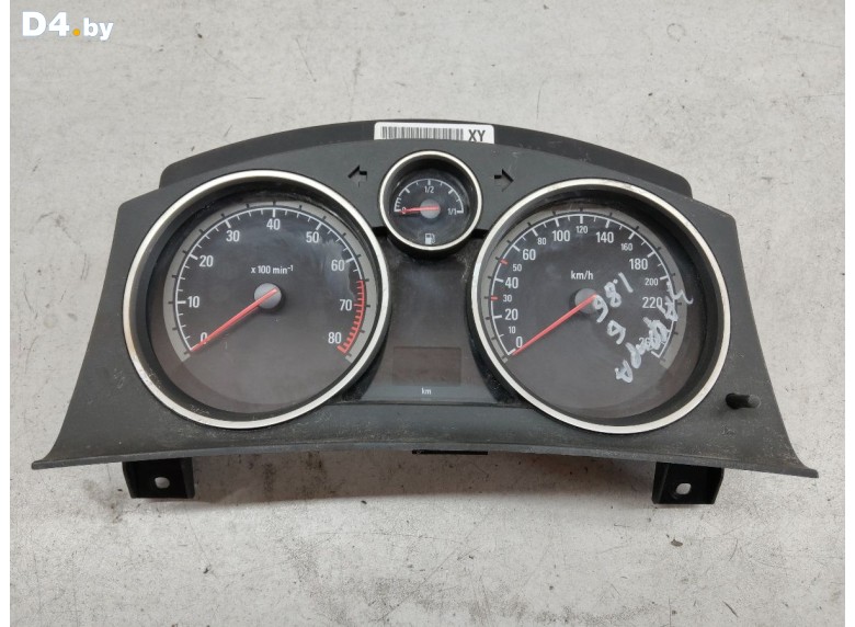 Щиток приборов (приборная панель) к Opel Zafira undefined г.