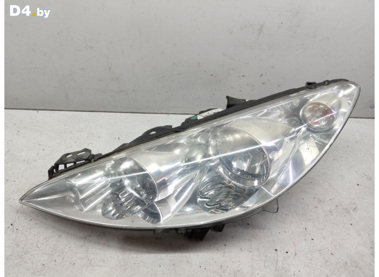 Фара левая к Peugeot 308 undefined г.