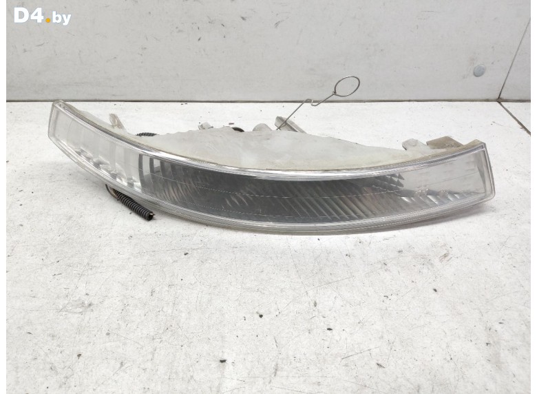 Поворотник правый к Renault Trafic undefined г.