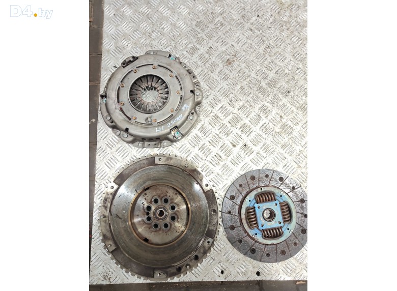Комплект сцепления к Hyundai H1 undefined г.