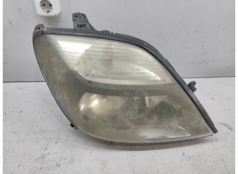Фара правая к Renault Scenic, 2001г.