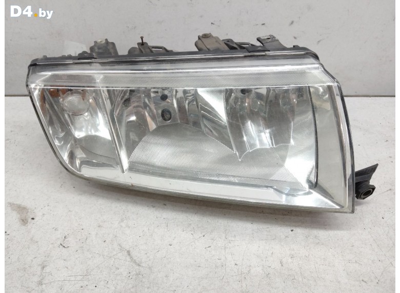 Фара правая к Skoda Fabia undefined г.