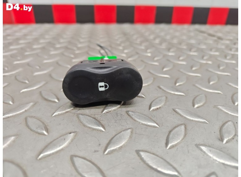 Кнопка центрального замка к Dacia Duster undefined г.