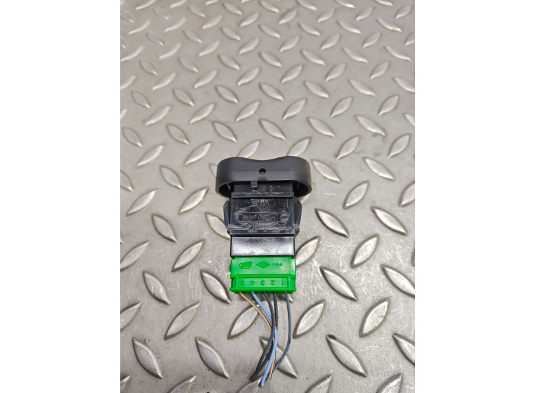 Кнопка центрального замка к Renault Duster, 2011г.