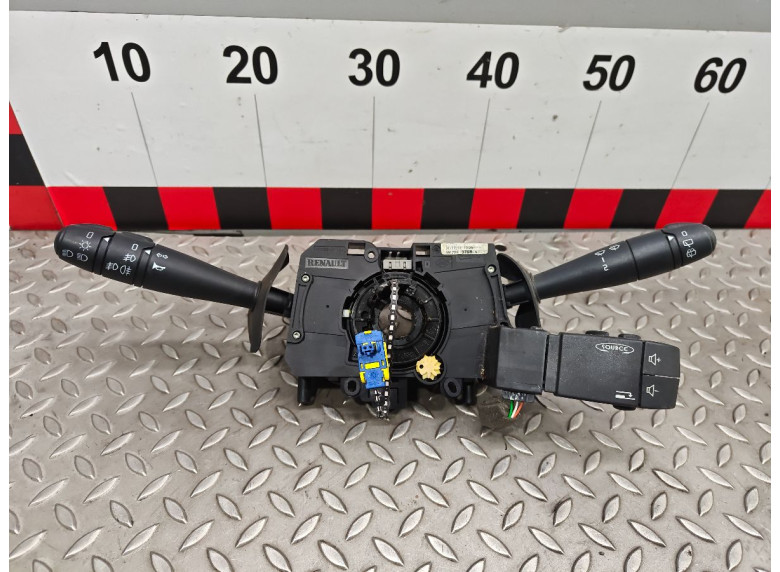 Переключатель подрулевой (стрекоза) к Renault Duster, 2011г.