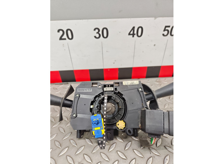 Переключатель подрулевой (стрекоза) к Renault Duster, 2011г.