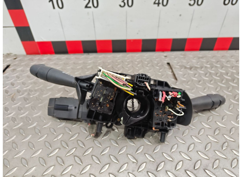 Переключатель подрулевой (стрекоза) к Renault Duster, 2011г.